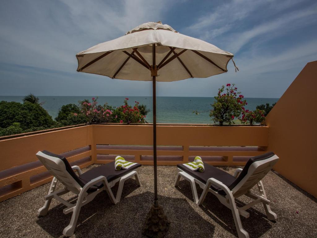 사일롬 호텔 (Sailom Hotel)