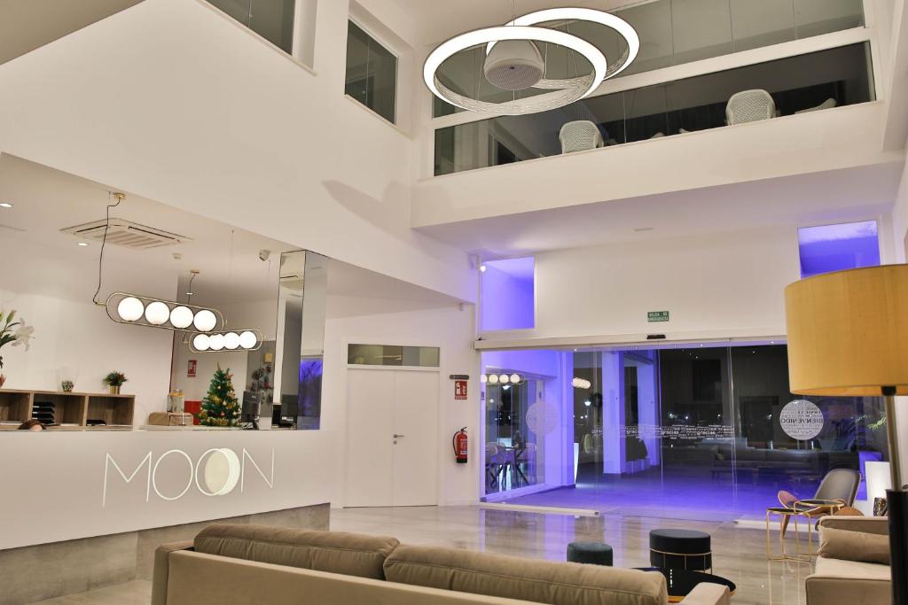 Moon Hotel 수영장