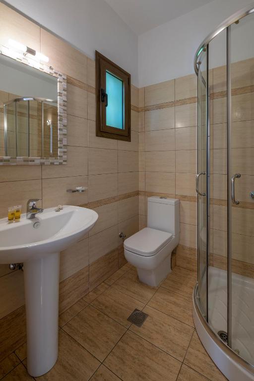 Anemonisia Deluxe Apartments photo