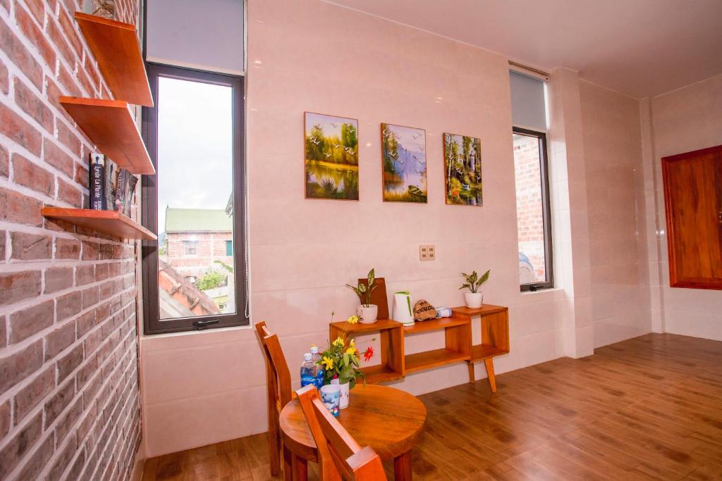 Hugo Homestay