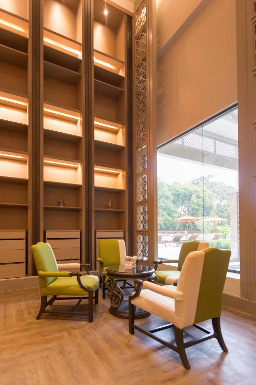 Bar/lounge