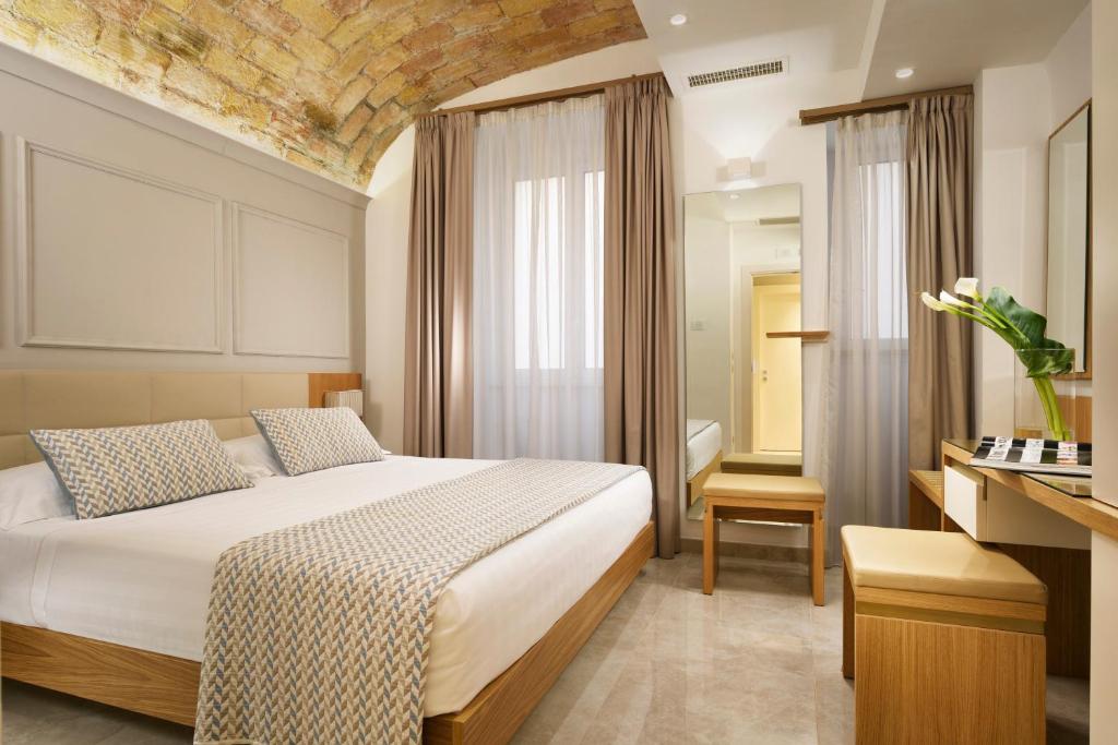 Magica Luna Boutique Hotel - Roma - 4