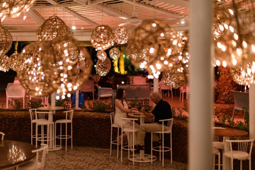 Bar/lounge