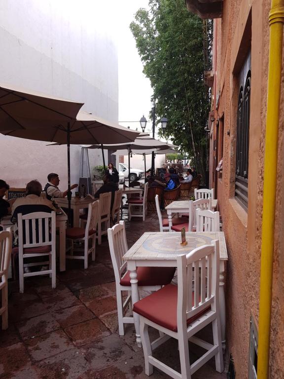 Hotel Meson Mariano Matamoros photo