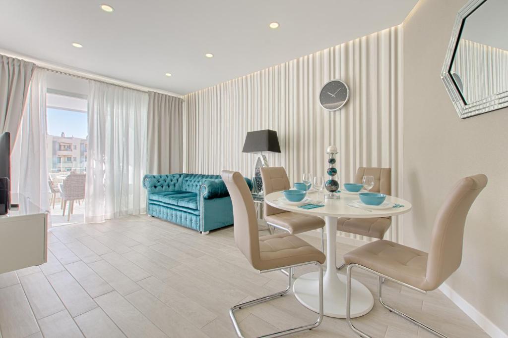 LUX APARTMENT OCEAN GARDEN - PLAYA PARAISO - 2 Bedrooms, 2 Bathrooms, Big Terrace - 1