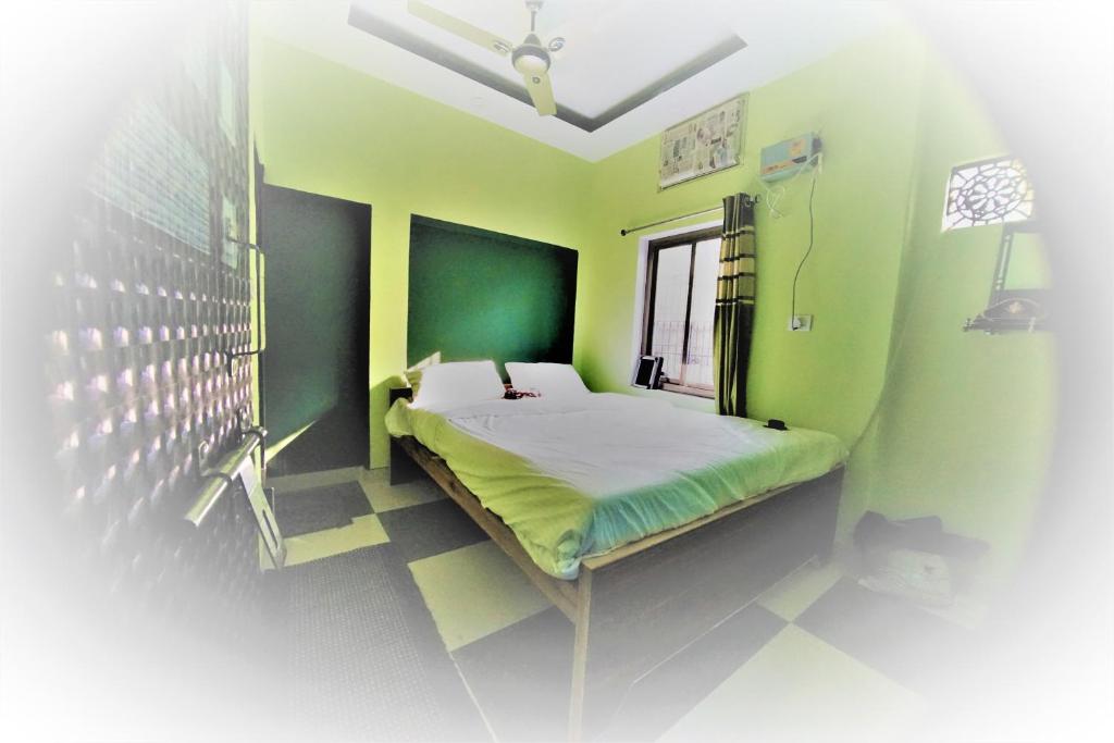 Maa Durga Inn — Hotel in Varanasi