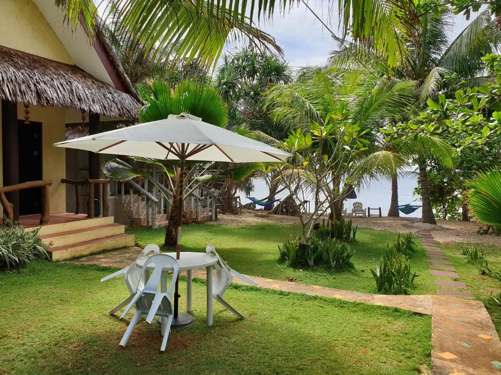 View, Isla de Paz Beach Resort in Siquijor Island