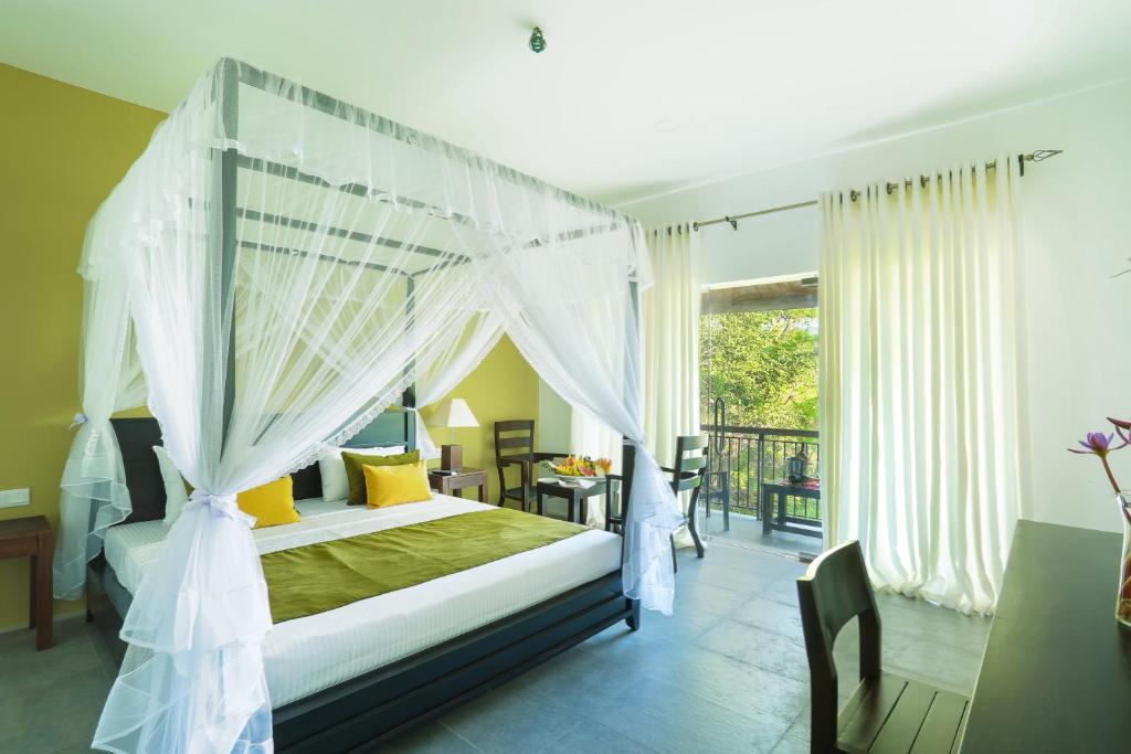 Tropical Life Resort and Spa photo