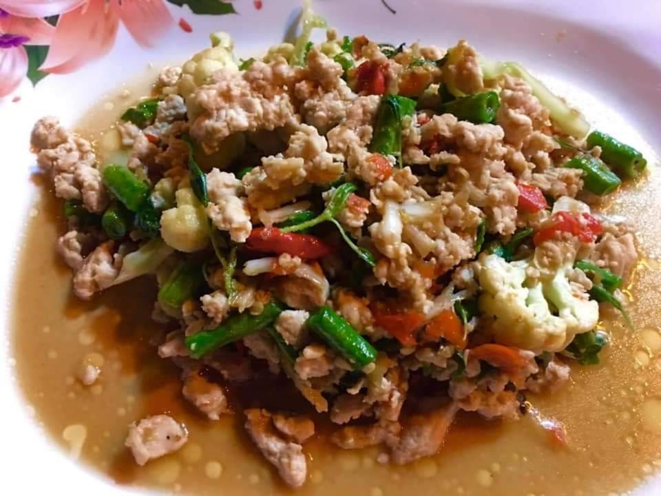 Essen und Erfrischungen