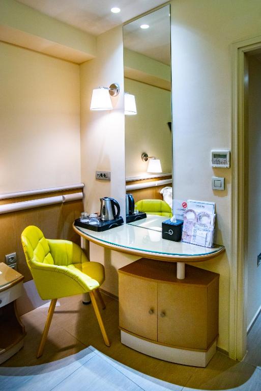 Emmantina Hotel photo