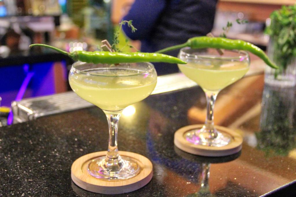 อาหารและเครื่องดื่ม