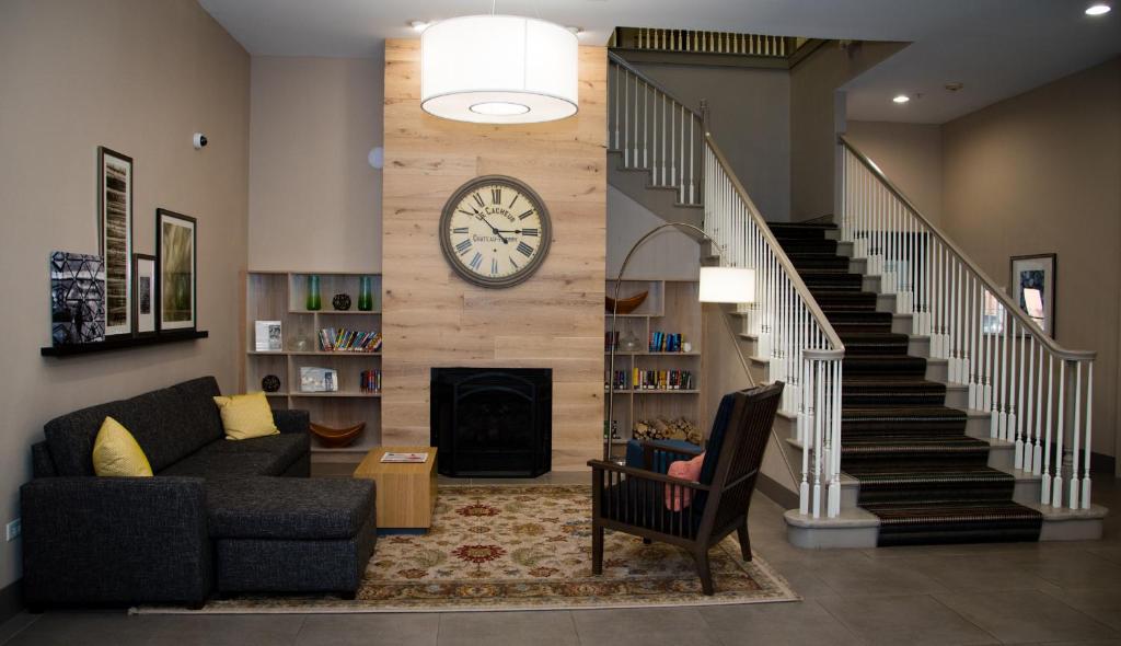Country Inn & Suites by Radisson, Merrillville, IN photo