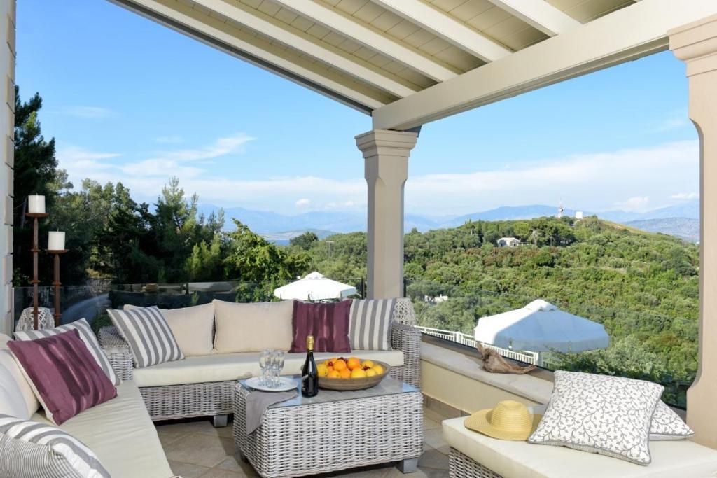 Villa Damianos photo