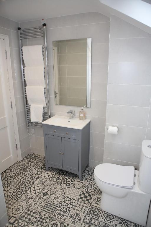 East Bridge Apartments photo