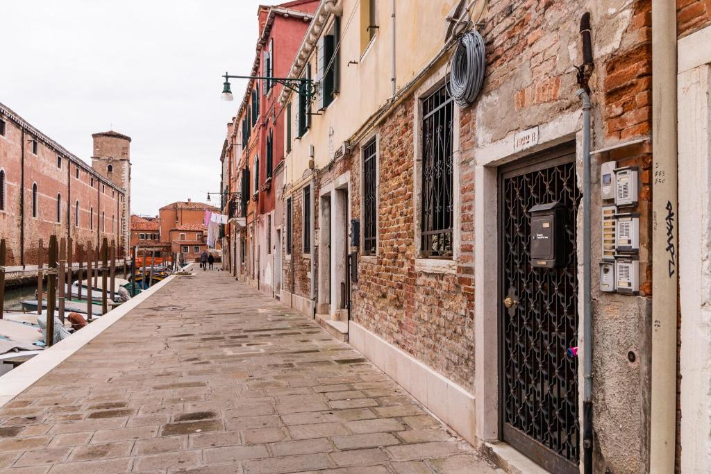 Corderie de la Tana Biennale Exhibition @Arsenale photo