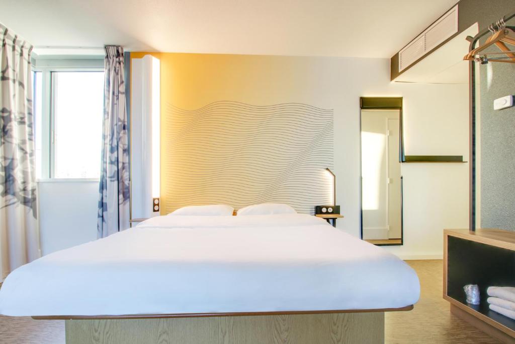 B&B HOTEL Reims Bezannes photo