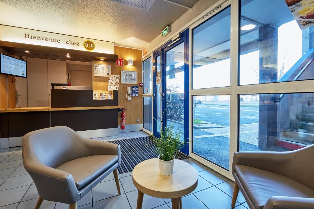 B&B HOTEL CAEN Sud photo