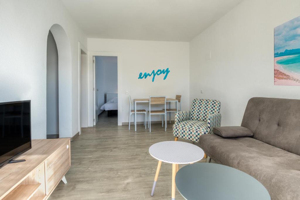 Corralejo Apartments for Rent, Spain price from 13 of Hotels