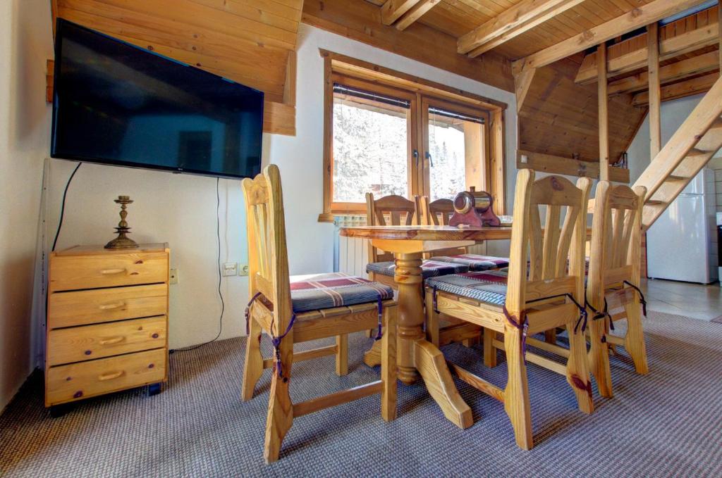 Apartments Dobro - 4