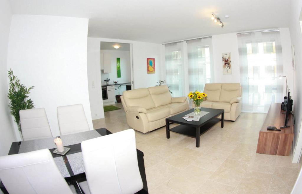 Rafael Kaiser - Paros Apartment - Contactless 24h Check-In — Hotel in Vienna