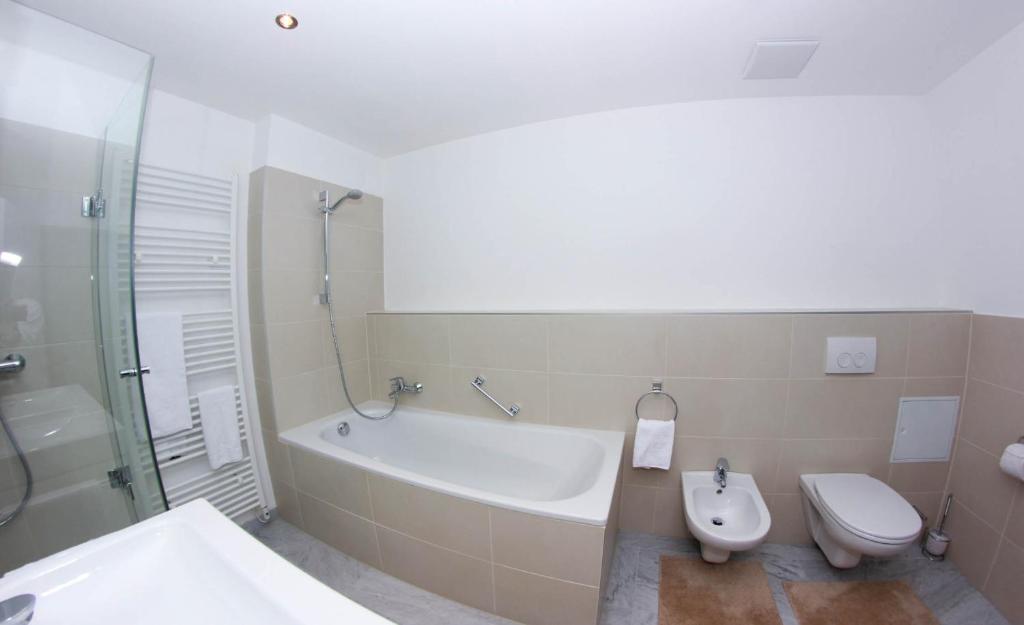 Rafael Kaiser - Paros Apartment - Contactless 24h Check-In photo