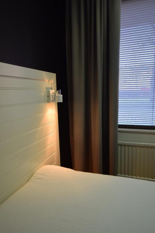 Hostel Snoozemore photo