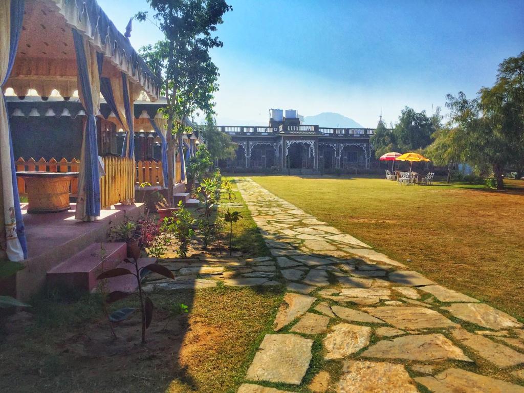 Pushkar Vela Resort photo