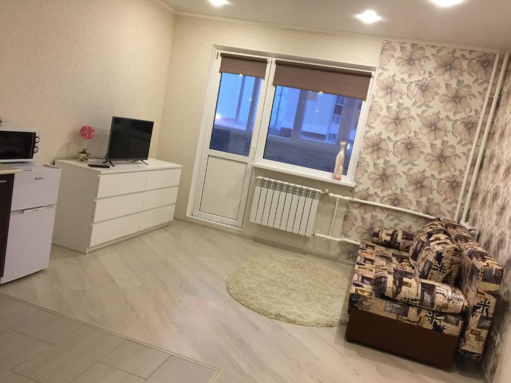 Уютная 16. Красивые стильные люстры комнате. Студия оренбург. Кухня-гостиная сканди 20 кв. Уютный уголок в интерьере.