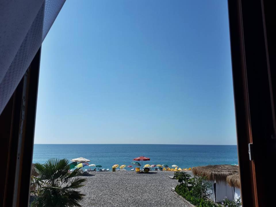 Cottages at Villa Del Mar Kvariati photo
