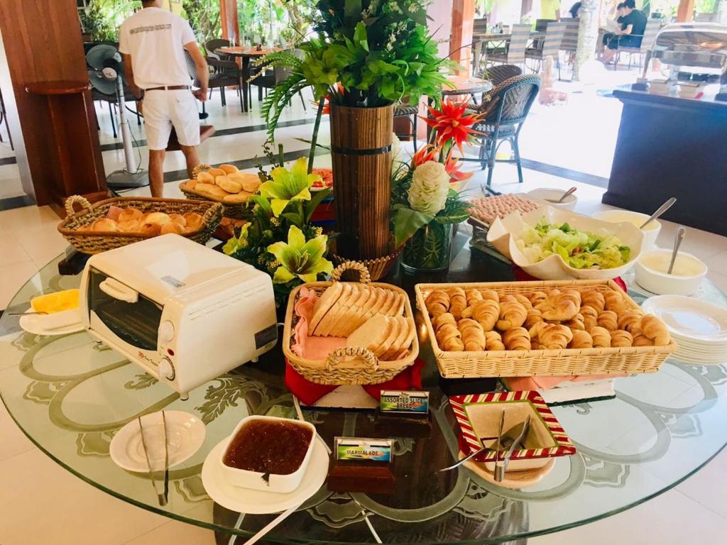 อาหารและเครื่องดื่ม