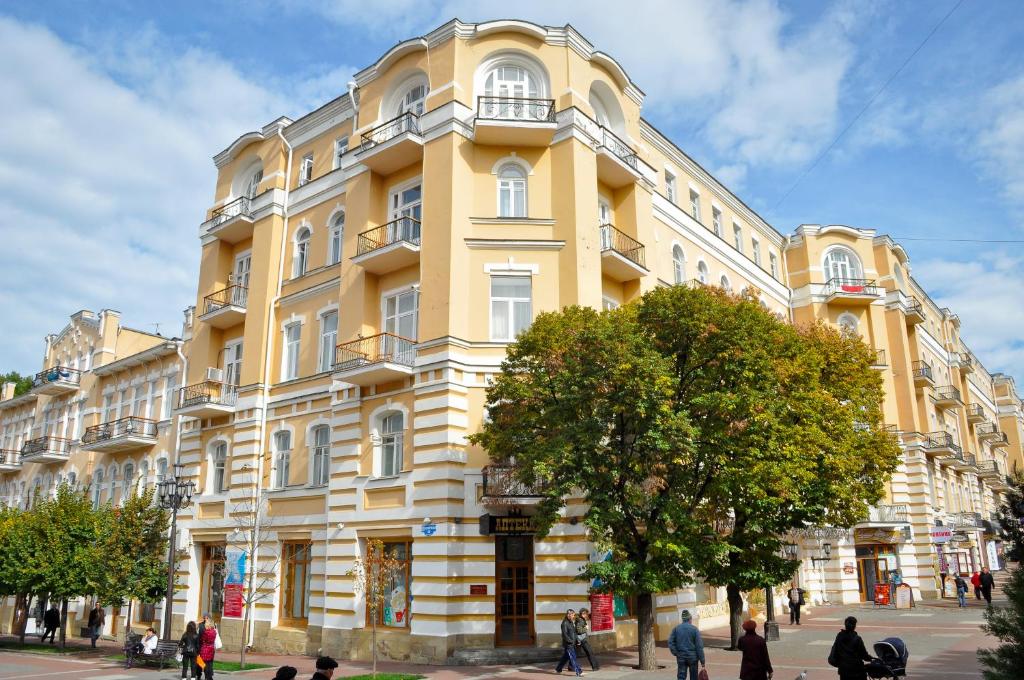 Sanatoriy Narzan (Korpus Tsentralniy) — Hotel in Kislovodsk