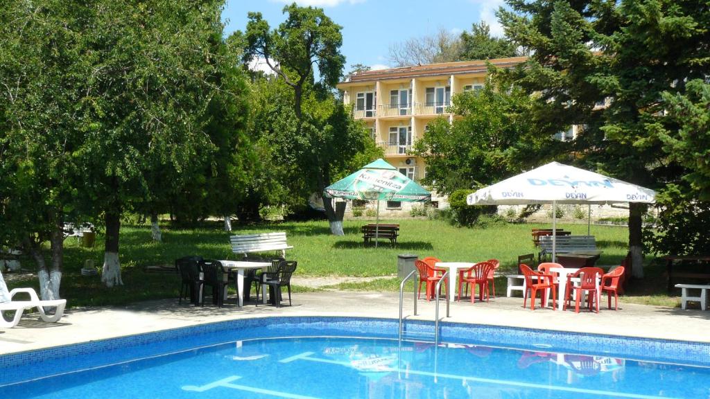 Hotel Briz 3 - Free Parking photo