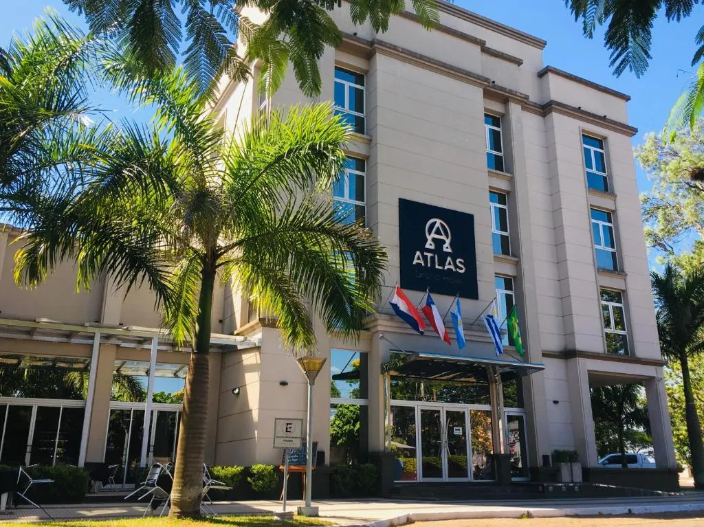 Atlas Grand Hotel Ituzaingo, hotel in Ituzaingó