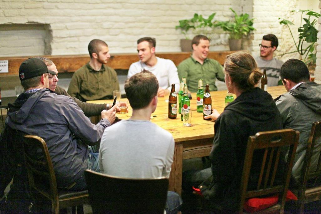 Shared lounge/TV area