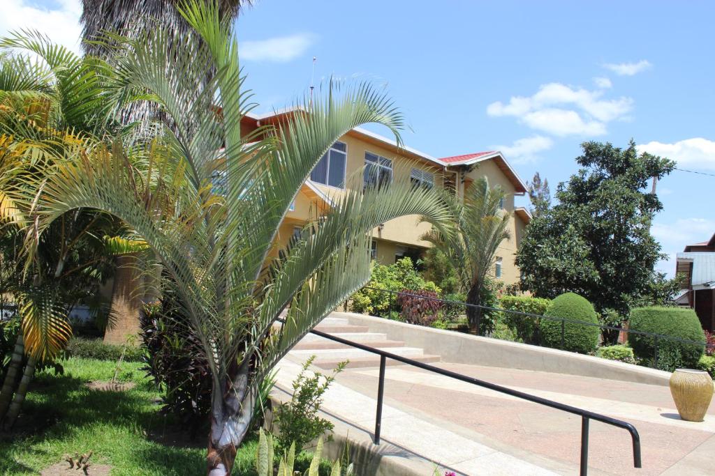 The Garden Place Hotel photo