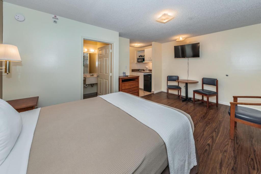 Tampa Bay Extended Stay Hotel, Largo, FL from 39 Book Now