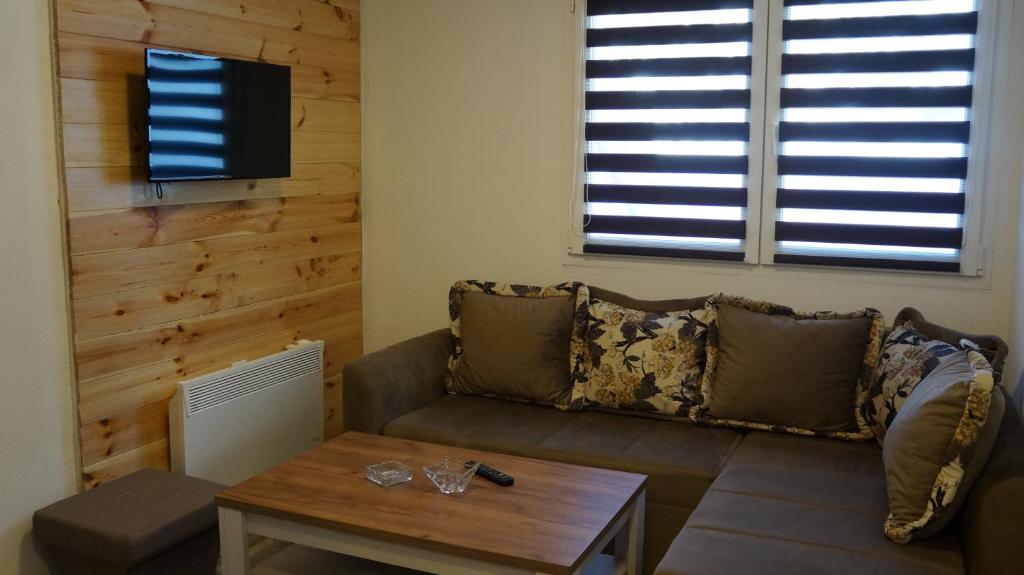 Rondovic Apartmani - Durmitor — Hotel in Zabljak
