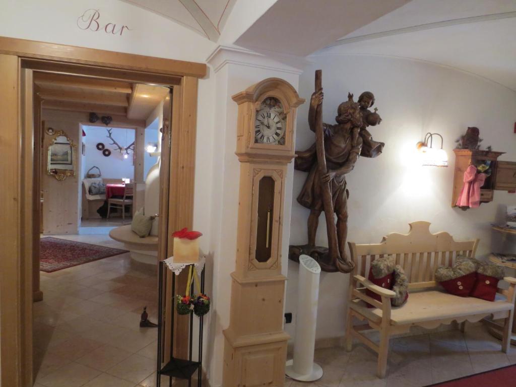 Hotel Ciasa Ai Pini photo