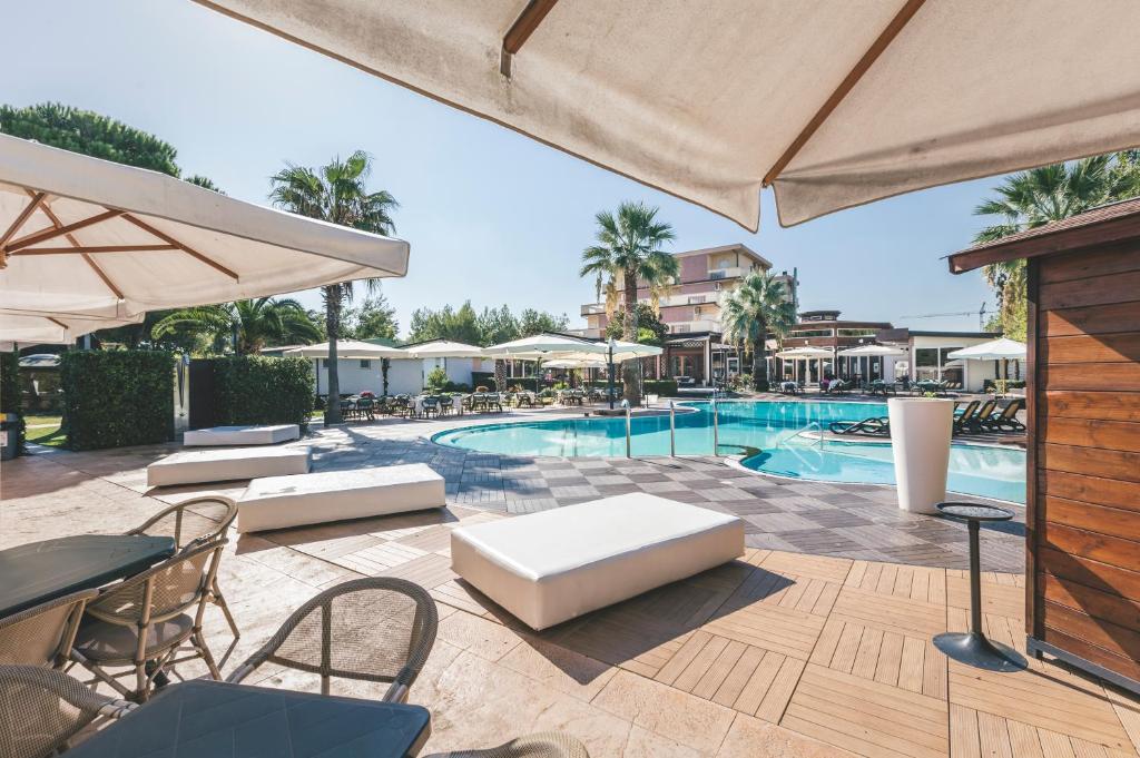 Hotel Acquario photo