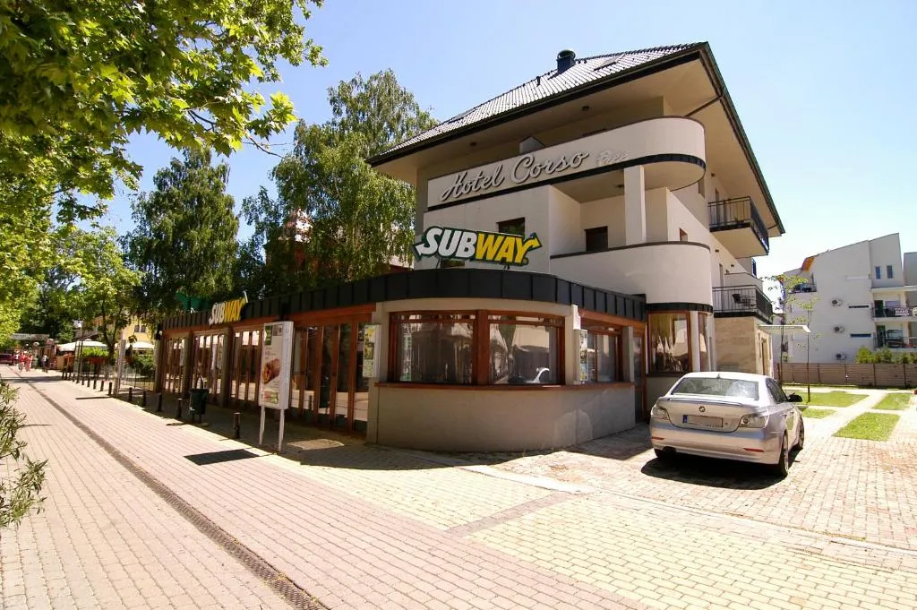 Hotel Corso, hotel v Siofoku