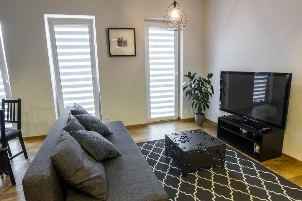 Stylish 1BD Apartment in Old Town by Hostlovers — Hotel in Kaunas