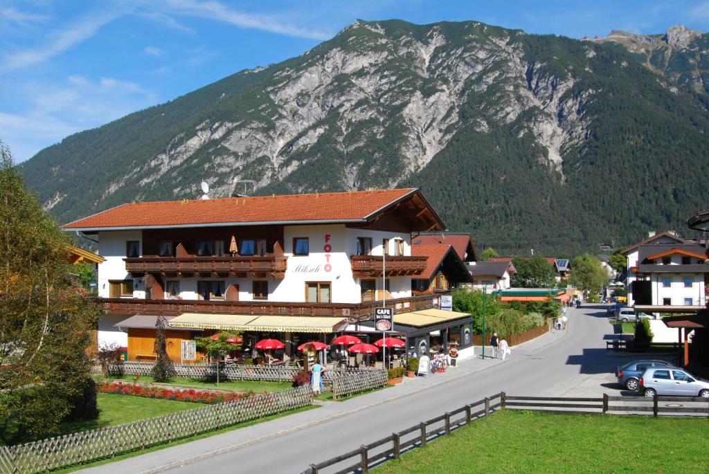 Haus Miksch - 1