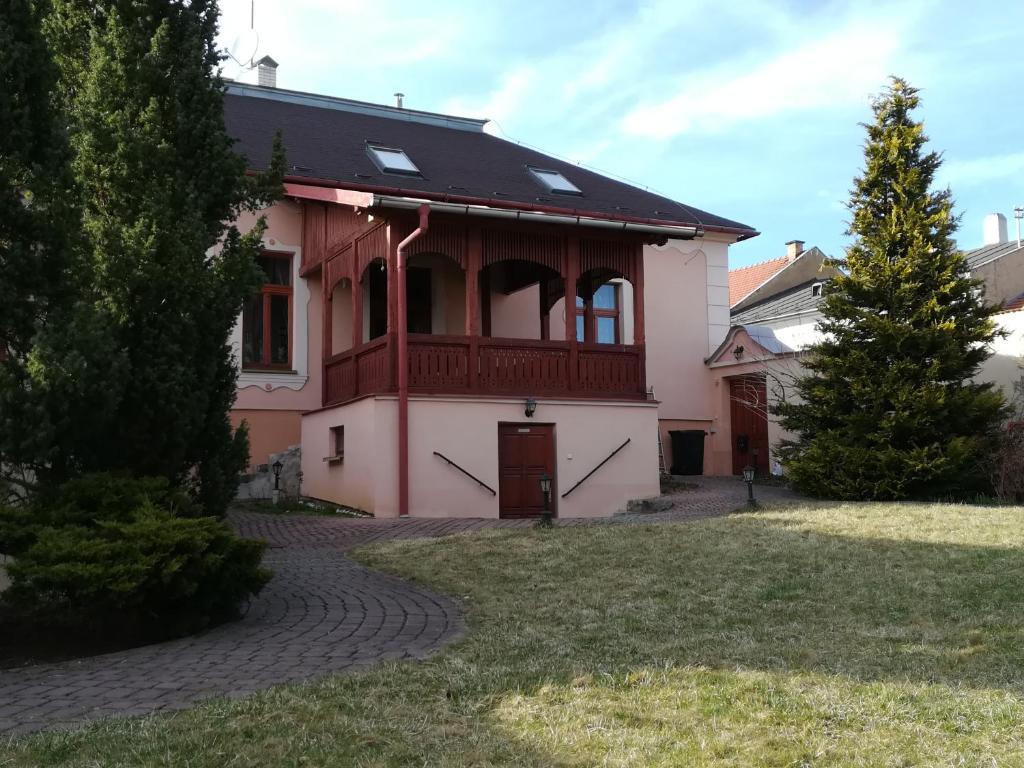A szálláshely kívülről