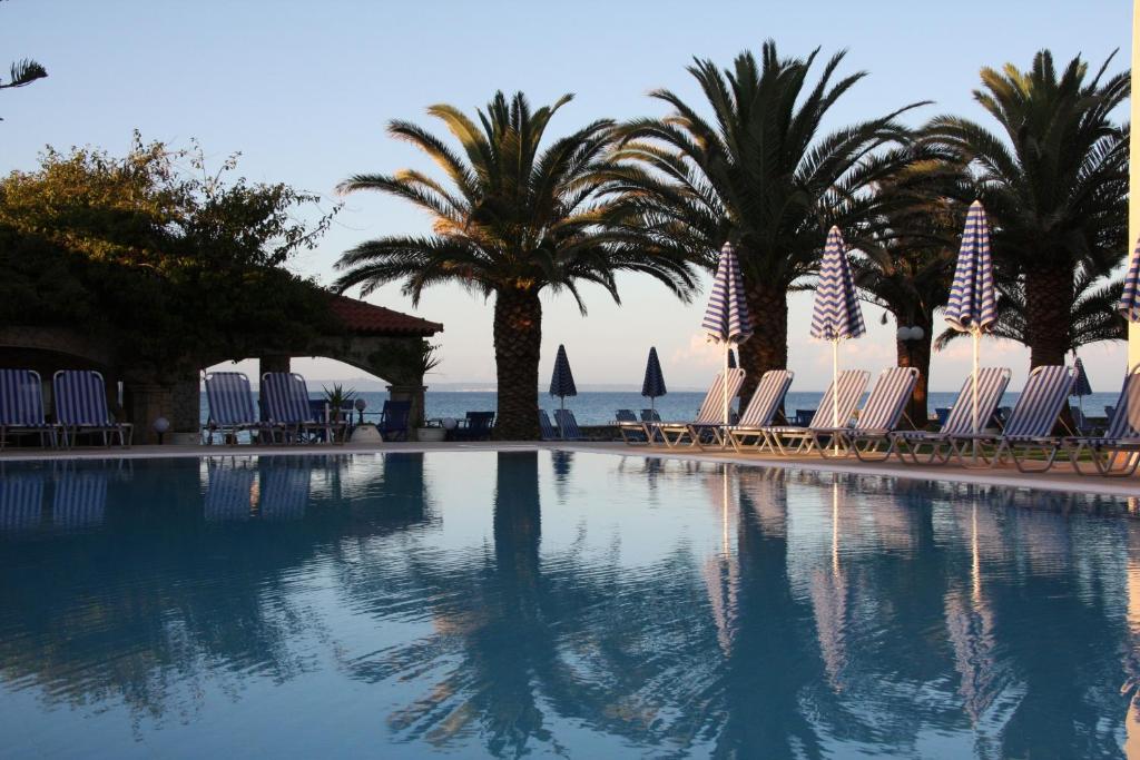 Zakantha Beach — Swimming pool in Argassi, Ionian Islands