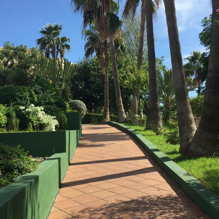 Hotel Club Cala Romani — Calas de Mallorca, Balearic Islands