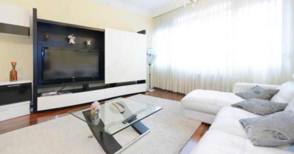 Apartamento frente al Guggenheim con wifi y parking privado ZBE -bajas emisiones gratis - 3