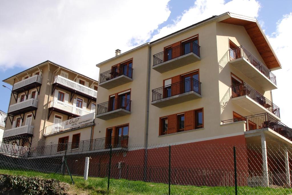 Hotel Le Chalet photo