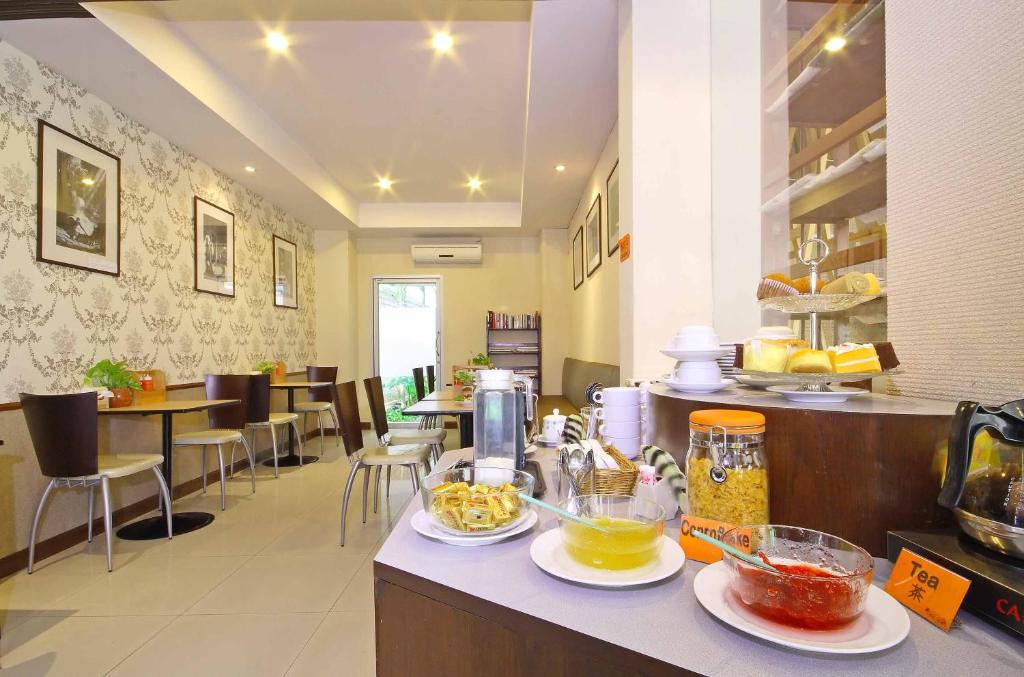 Restaurant, Floral Shire Suvarnabhumi Airport in Bangkok