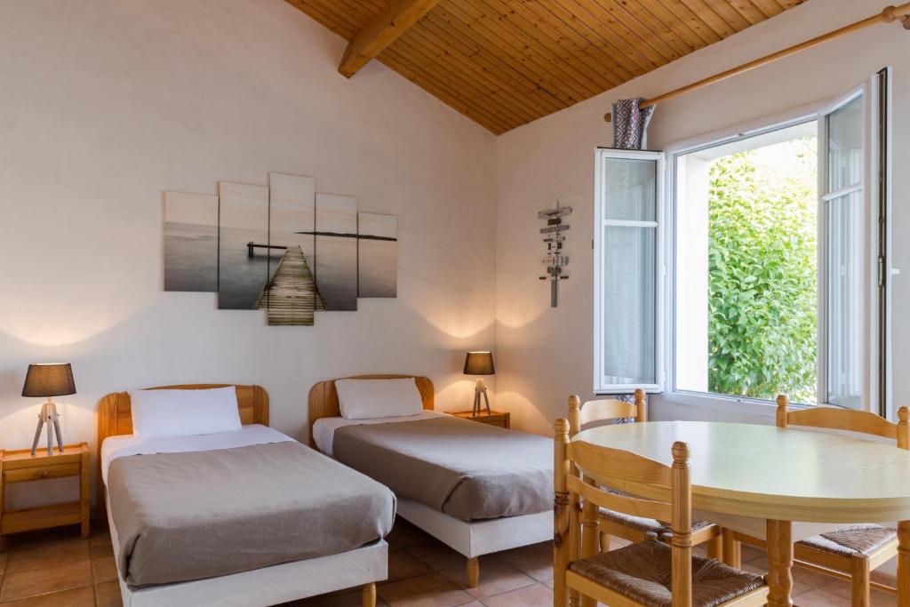 Domaine Le Martinet, The Originals Relais シャワー