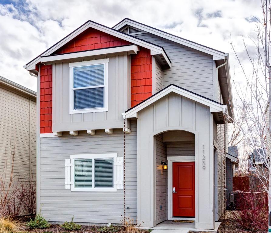 11259 Arch, Boise